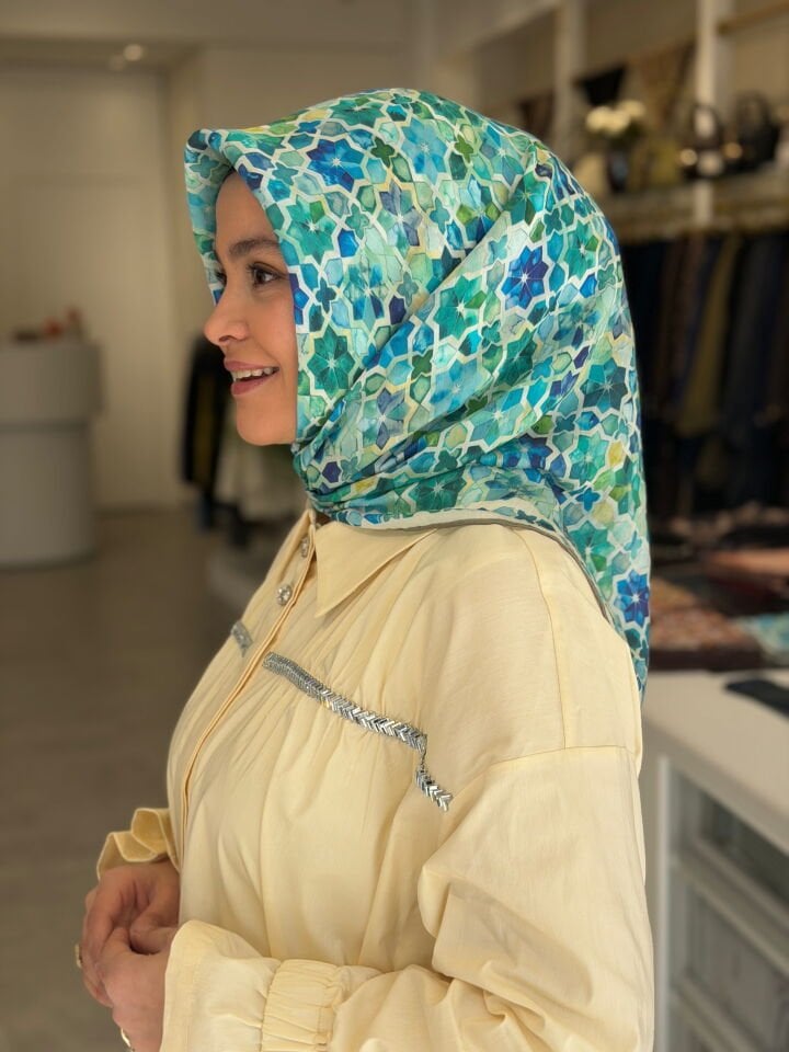 YAZ/GÜZ SERİSİ EŞARP