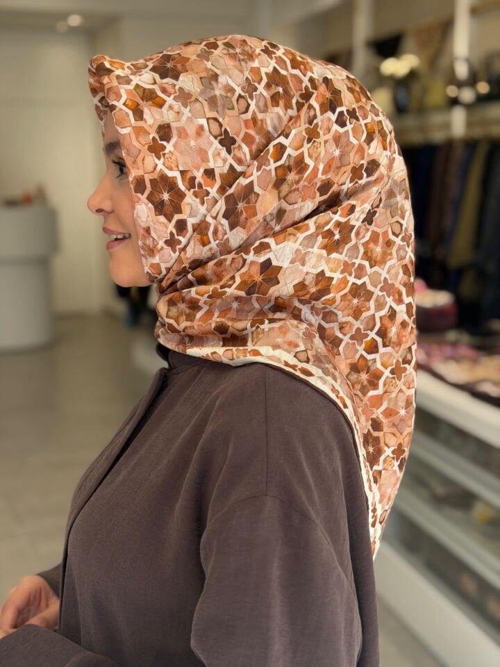 YAZ/GÜZ SERİSİ EŞARP