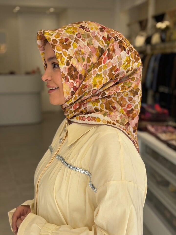 YAZ/GÜZ SERİSİ EŞARP