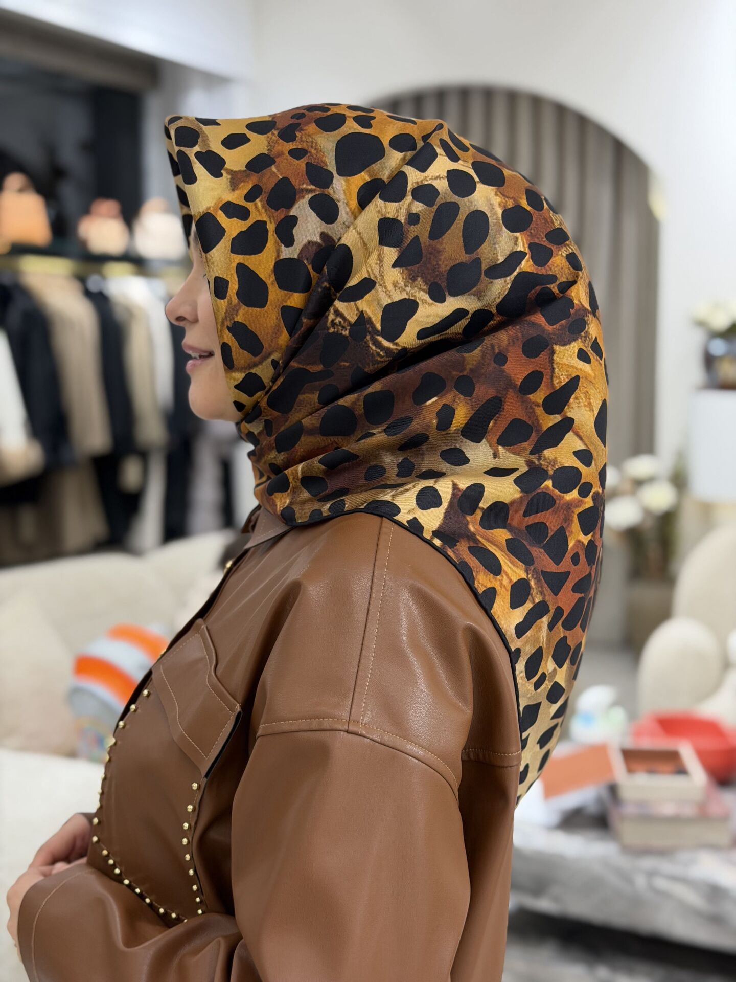 LA BOUTİQUE SURA İPEK EŞARP