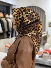 LA BOUTİQUE SURA İPEK EŞARP