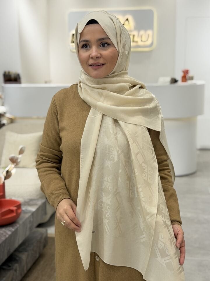 PİERRE CARDİN NAİA LUMİNA ŞAL