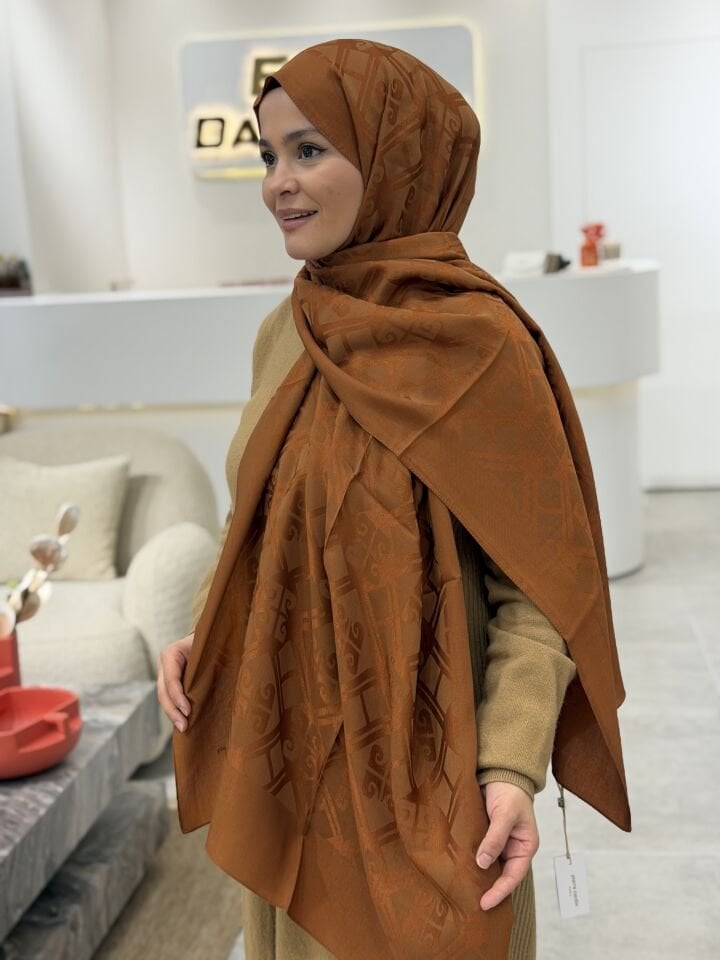 PİERRE CARDİN NAİA LUMİNA ŞAL