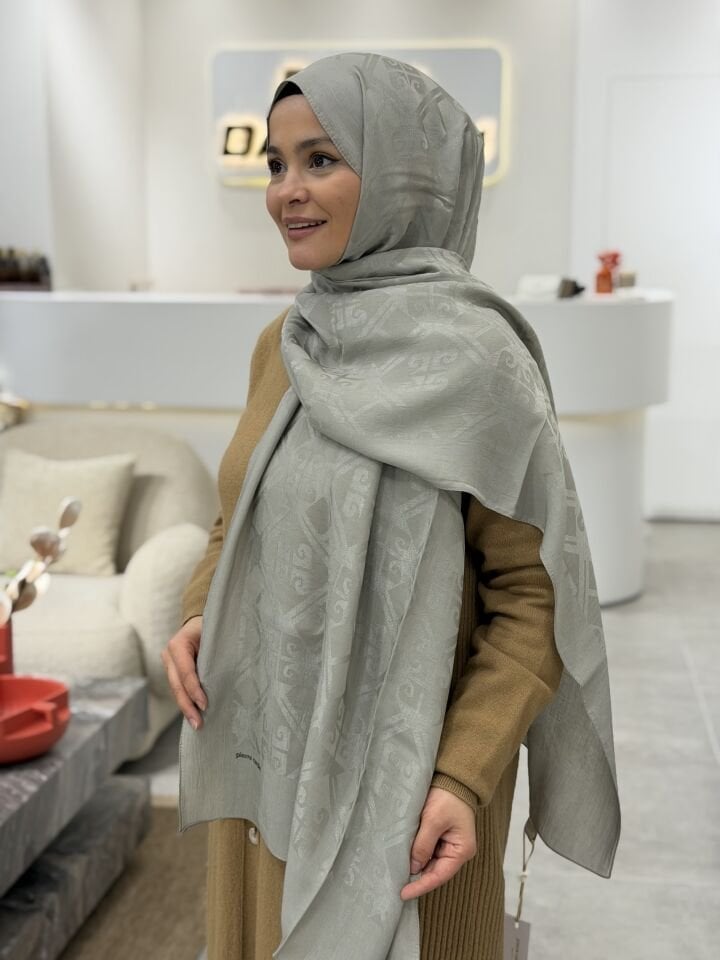 PİERRE CARDİN NAİA LUMİNA ŞAL