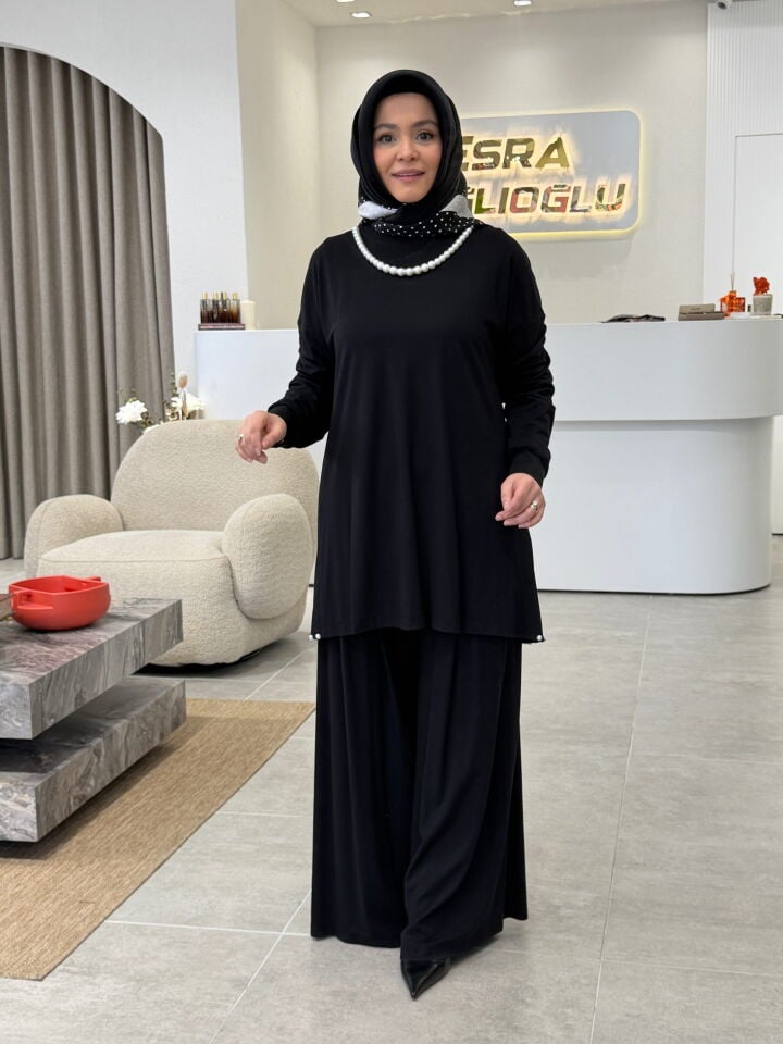 TIĞ TRİKO İNCİ DETAYLI TAKIM SİYAH