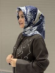 AKER SURA İPEK EŞARP