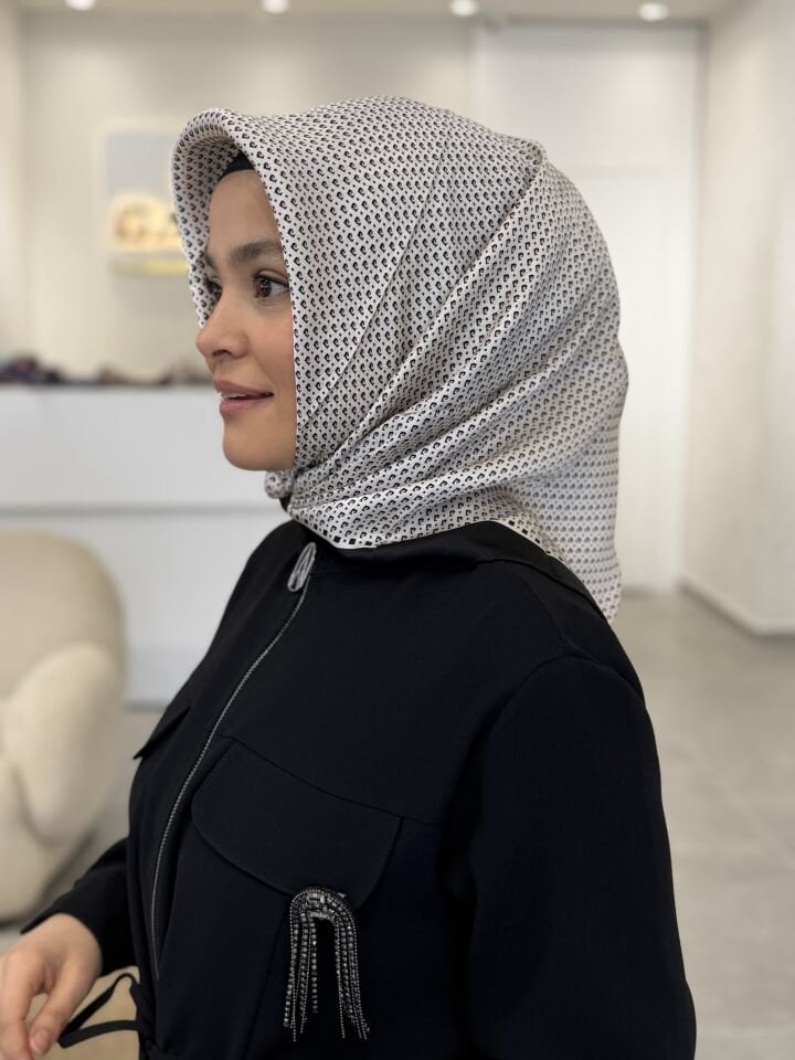 PİERRE CARDİN SURA İPEK EŞARP