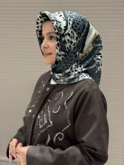 AKER SURA İPEK EŞARP