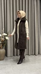 TIĞ TRİKO CEP DETAYLI TRİKO KÜRK DETAYLI YELEK KAHVE