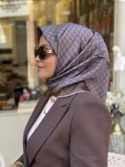 AKER SURA İPEK EŞARP