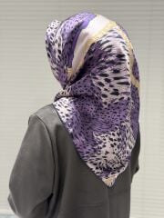 AKER SURA İPEK EŞARP