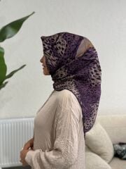 AKER SURA İPEK EŞARP