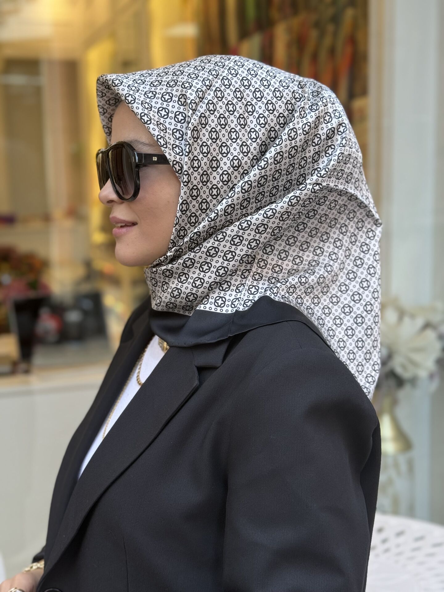 AKER SURA İPEK EŞARP