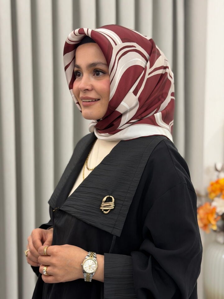 SİSLEY SURA İPEK EŞARP