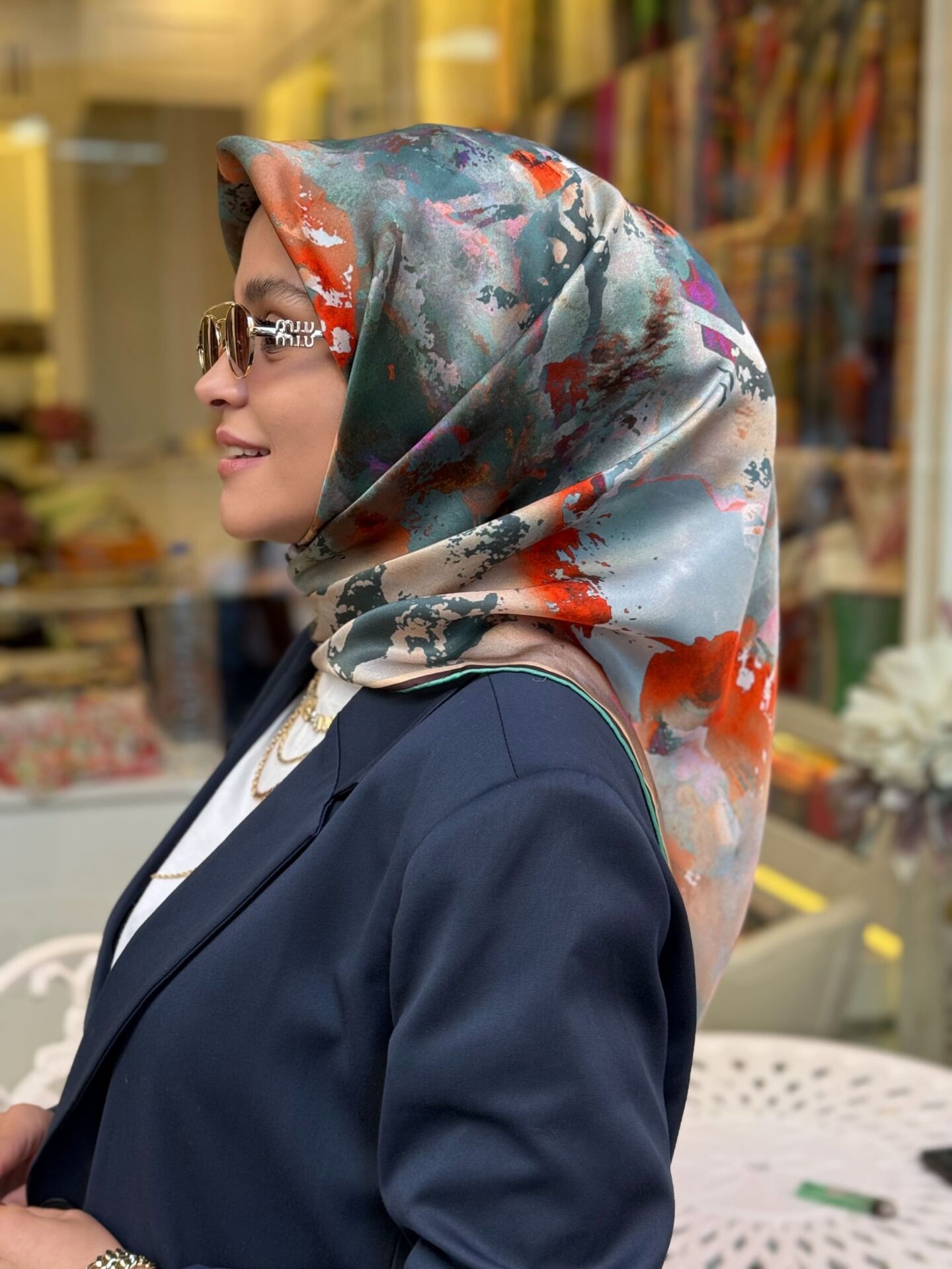 AKER SURA İPEK EŞARP