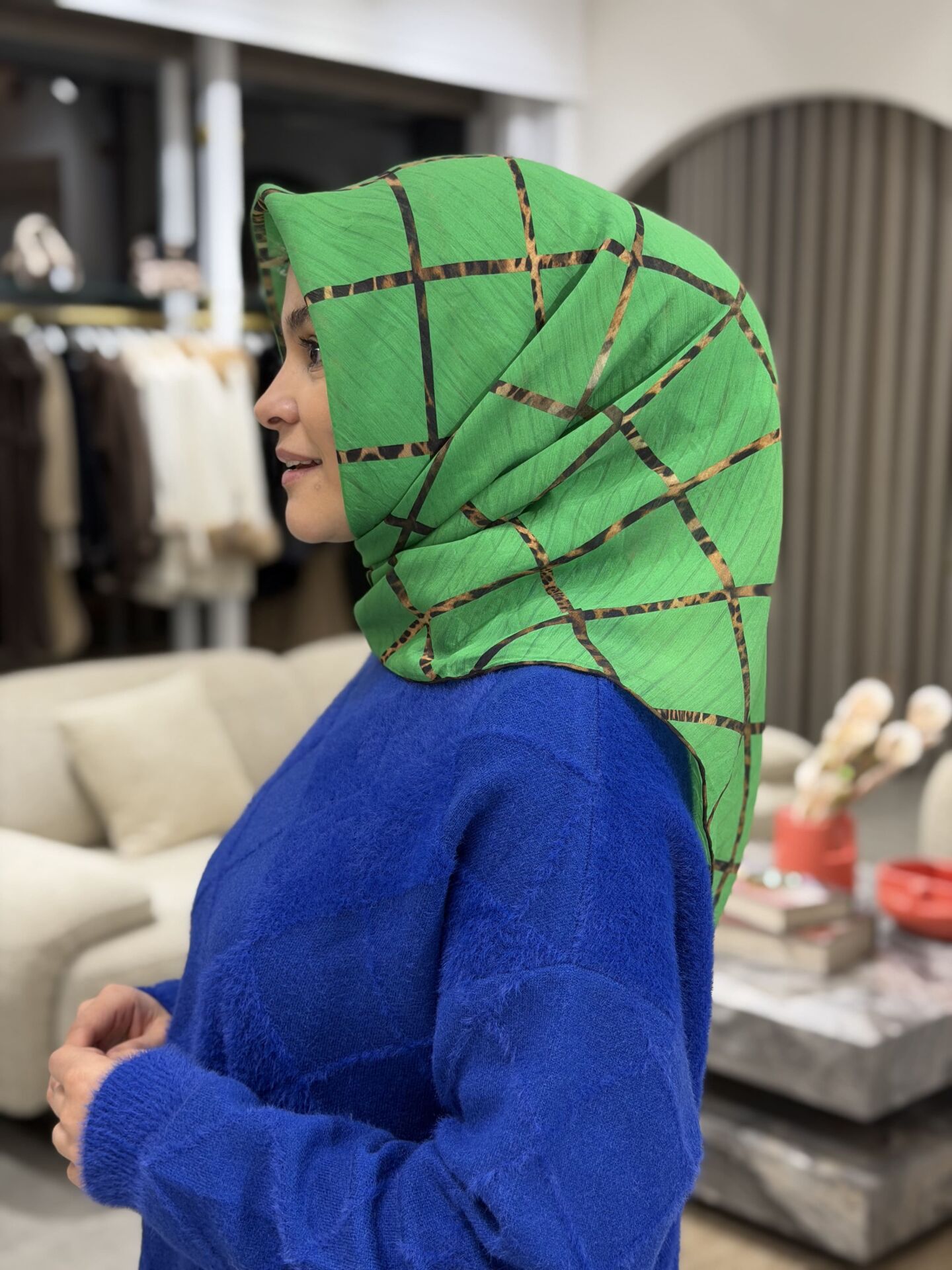 LA BOUTİQUE YAZ SERİNLİĞİ EŞARP 90X90