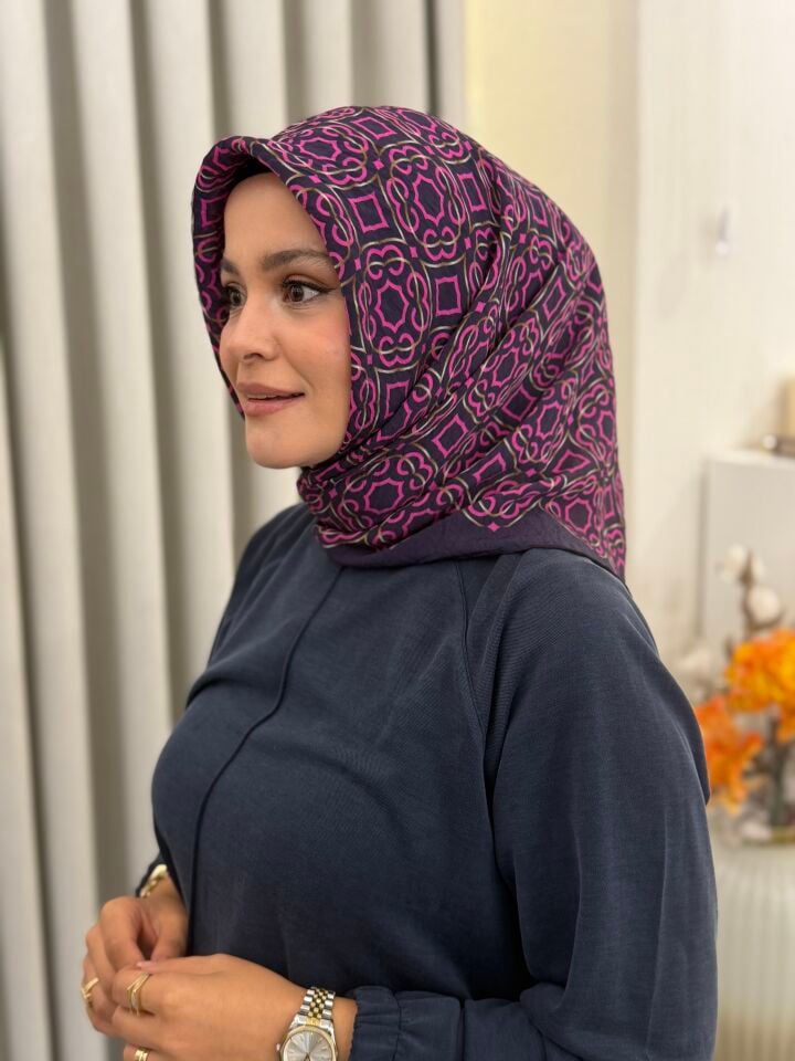 YAZ/GÜZ SERİSİ EŞARP