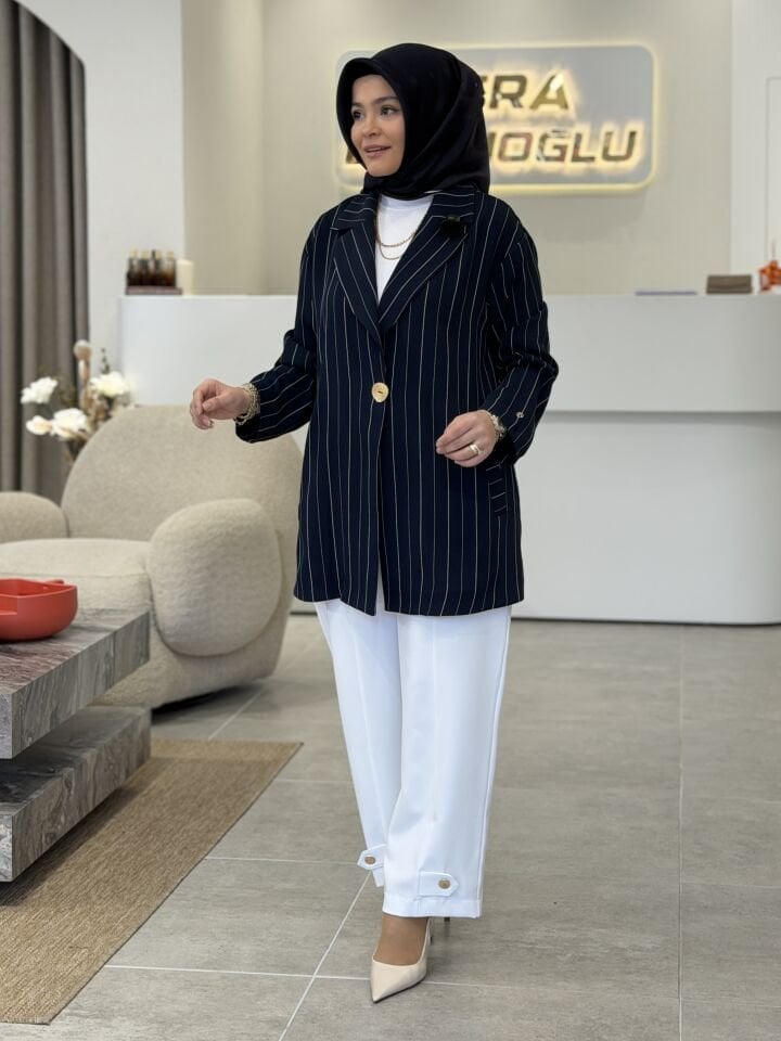 ARMİNE TREND CEKETLİ PANTOLONLU TAKIM