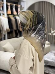 LA BOUTİQUE SURA İPEK EŞARP ( ön sipariş )