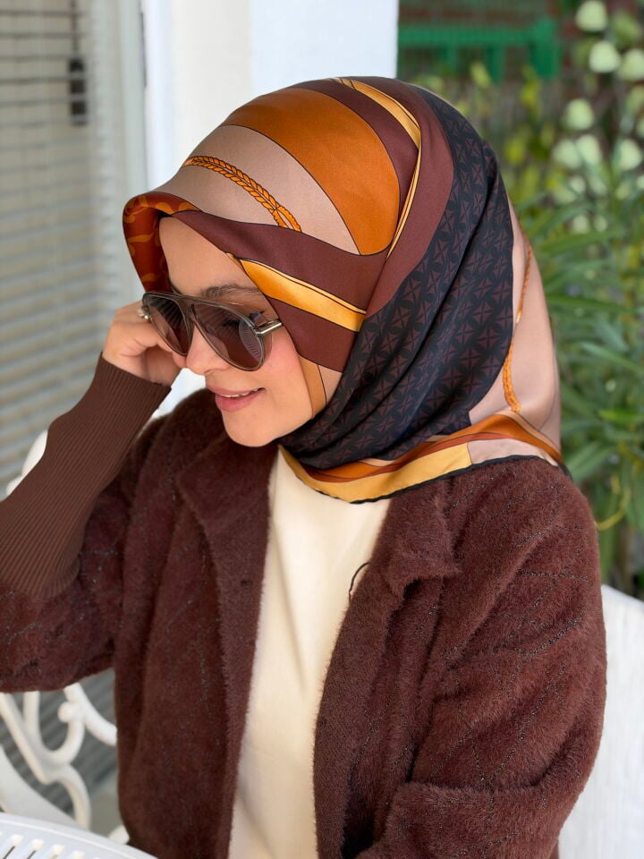 PİERRE CARDİN SURA İPEK EŞARP
