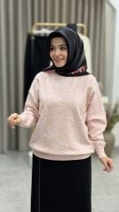 TIĞ TRİKO İŞLEMELİ TRİKO BLUZ PUDRA