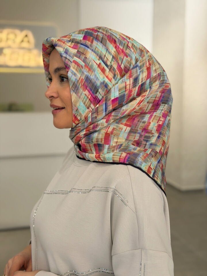 YAZ/GÜZ SERİSİ EŞARP