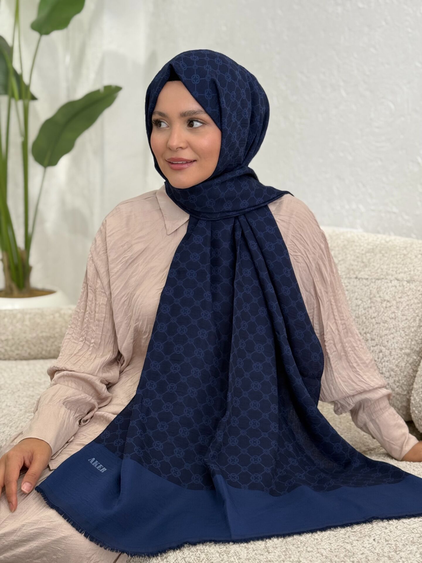 AKER ELEGANCE MONOGRAM ŞAL